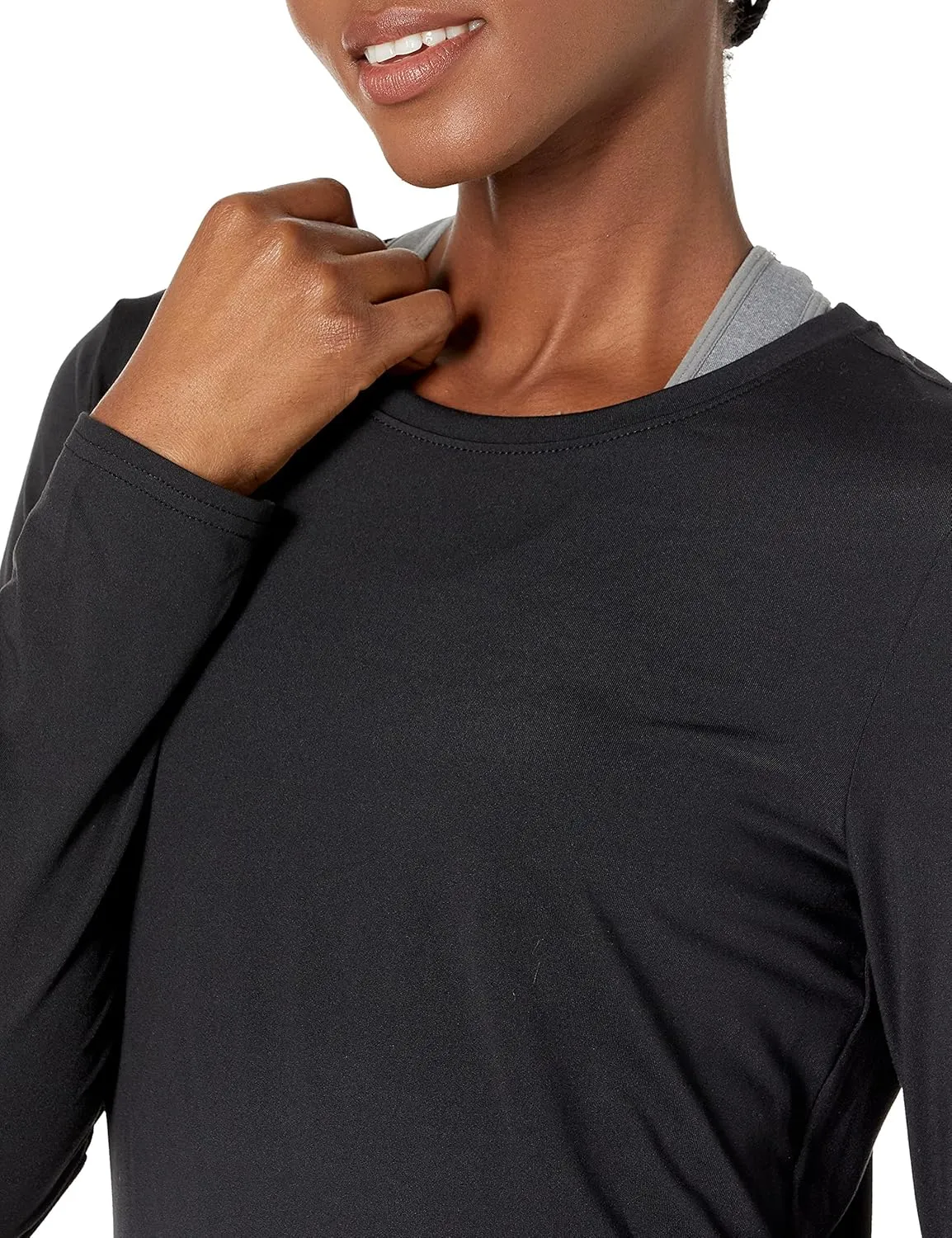 Amazon Essentials Women's Active Quick Dry Tech Stretch Lightweight Long-Sleeve T-Shirt (Available in Plus Size)