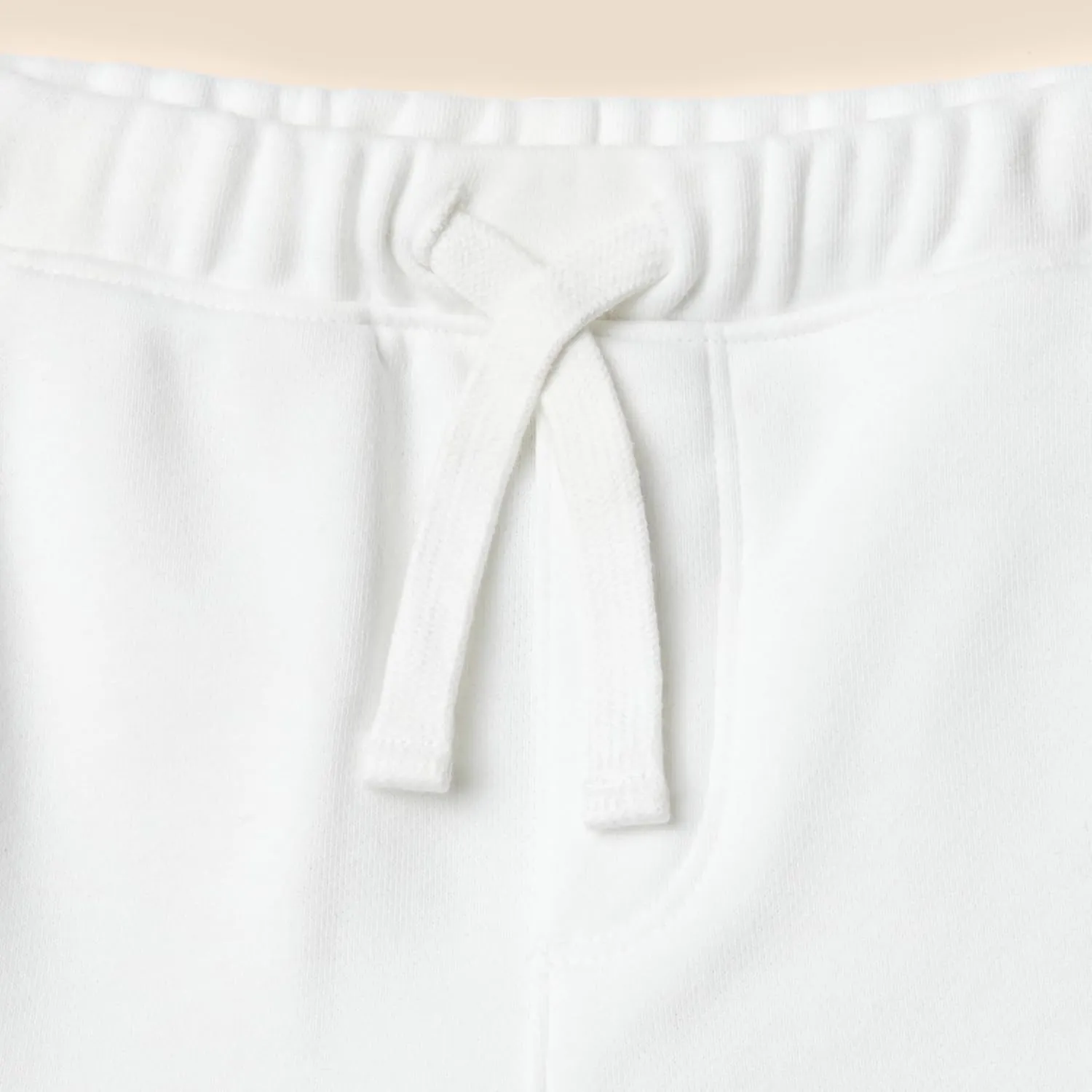 Amazon Essentials x Sofia Grainge Toddlers and Baby Boys' Pull On Knit Shorts, Pack of 2
