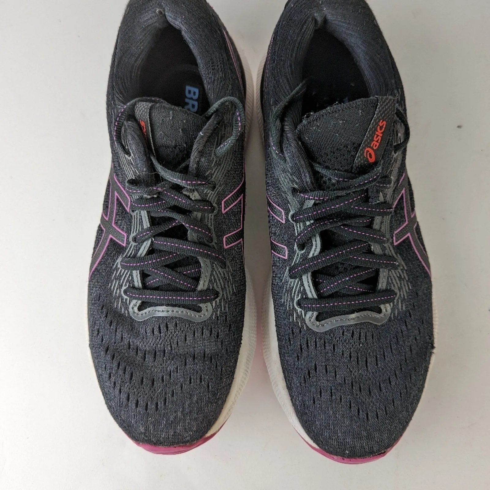 Asics Gel Nimbus -24