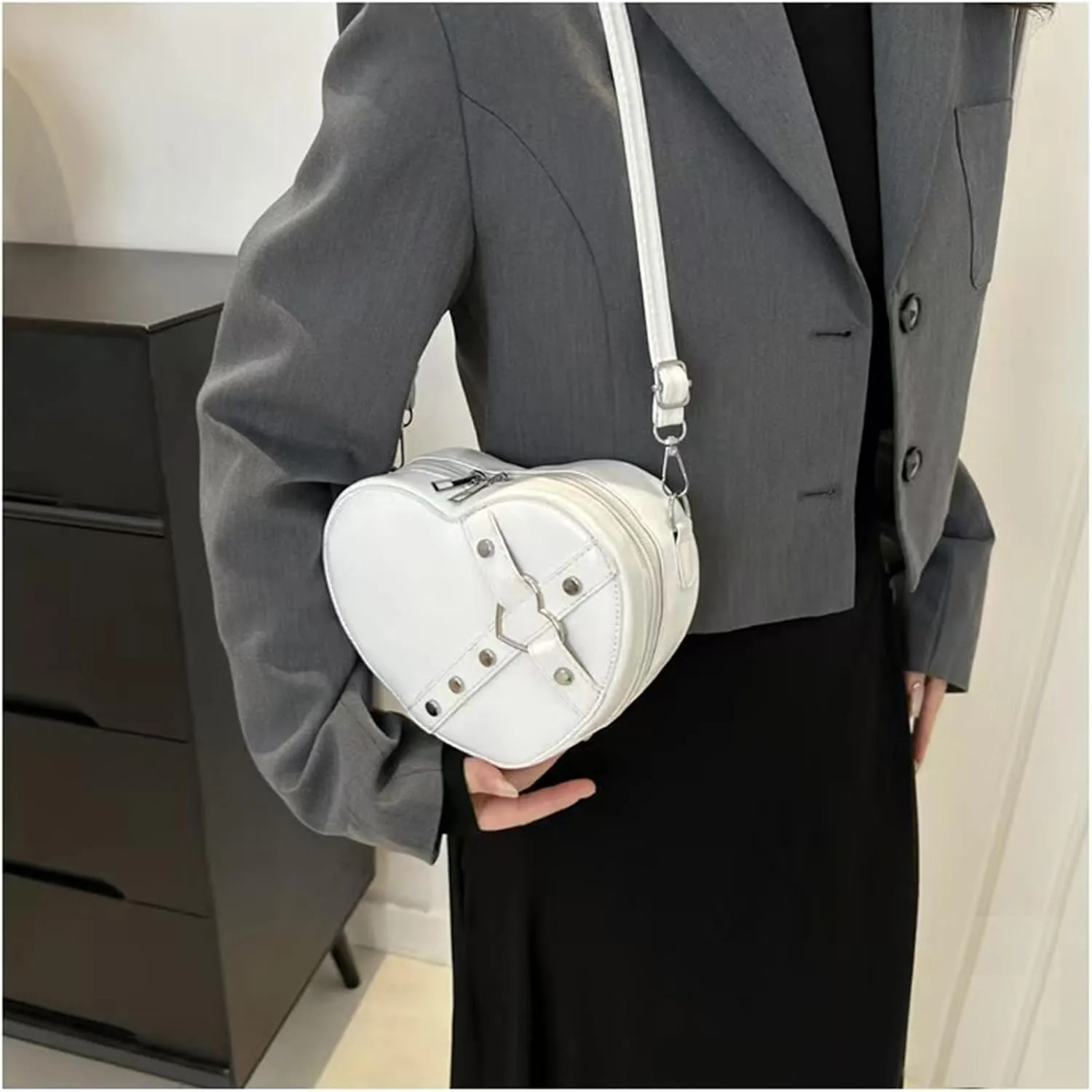 Cute Heart Shape Satchel Small Trendy women Zip Around Shoulder Bag Purse for Girl