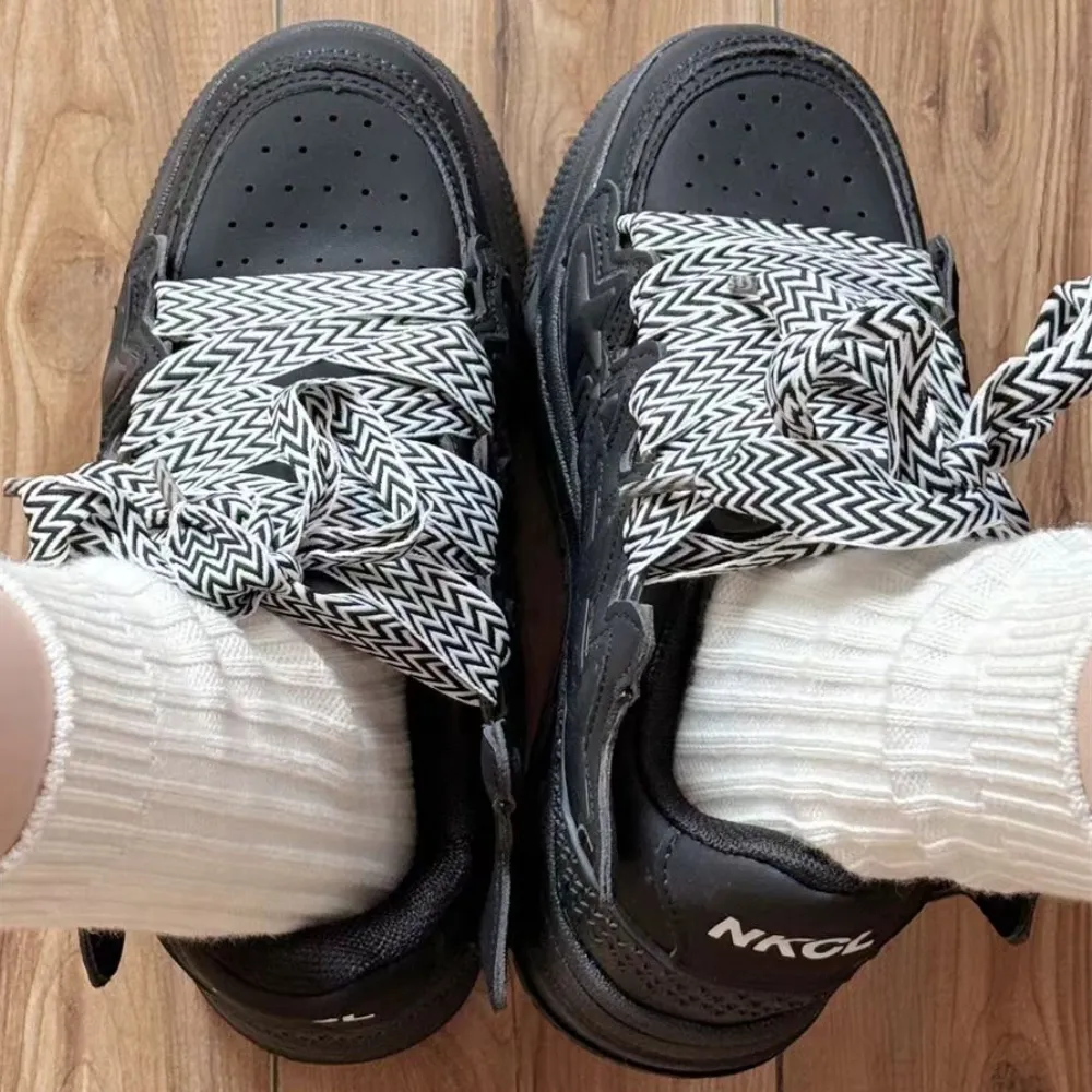 “Five-Pointed Star Thick Bottom”Shoes