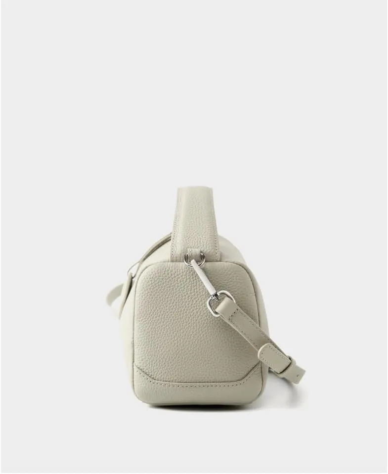 Genuine Leather Women's Handbag Stylish Shoulder Crossbody Armpit Bag Pillow Bag Versatile Hand Carry Hobo Togo Chic