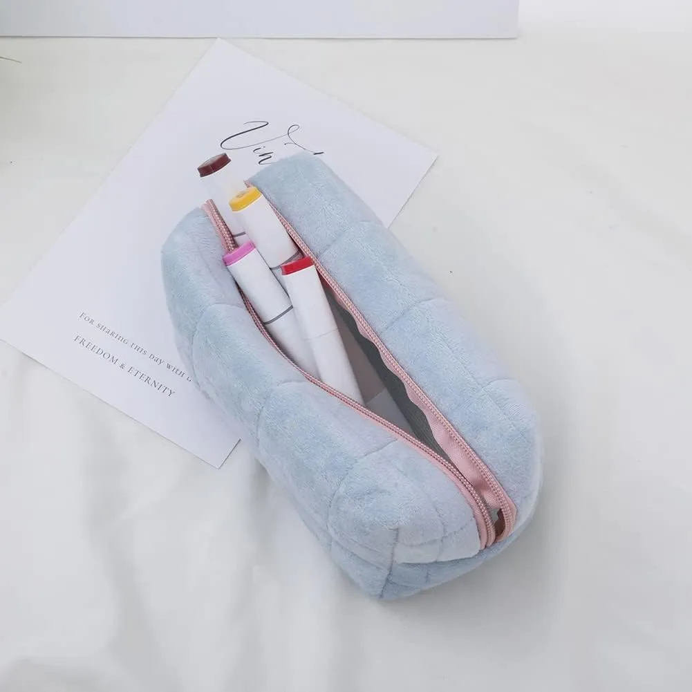 Plush Makeup Bag Cute Cosmetic Bag Solid Color Travel Toiletry Bag Small Skin Care Pouch Fuzzy Makeup Zipper Bag White